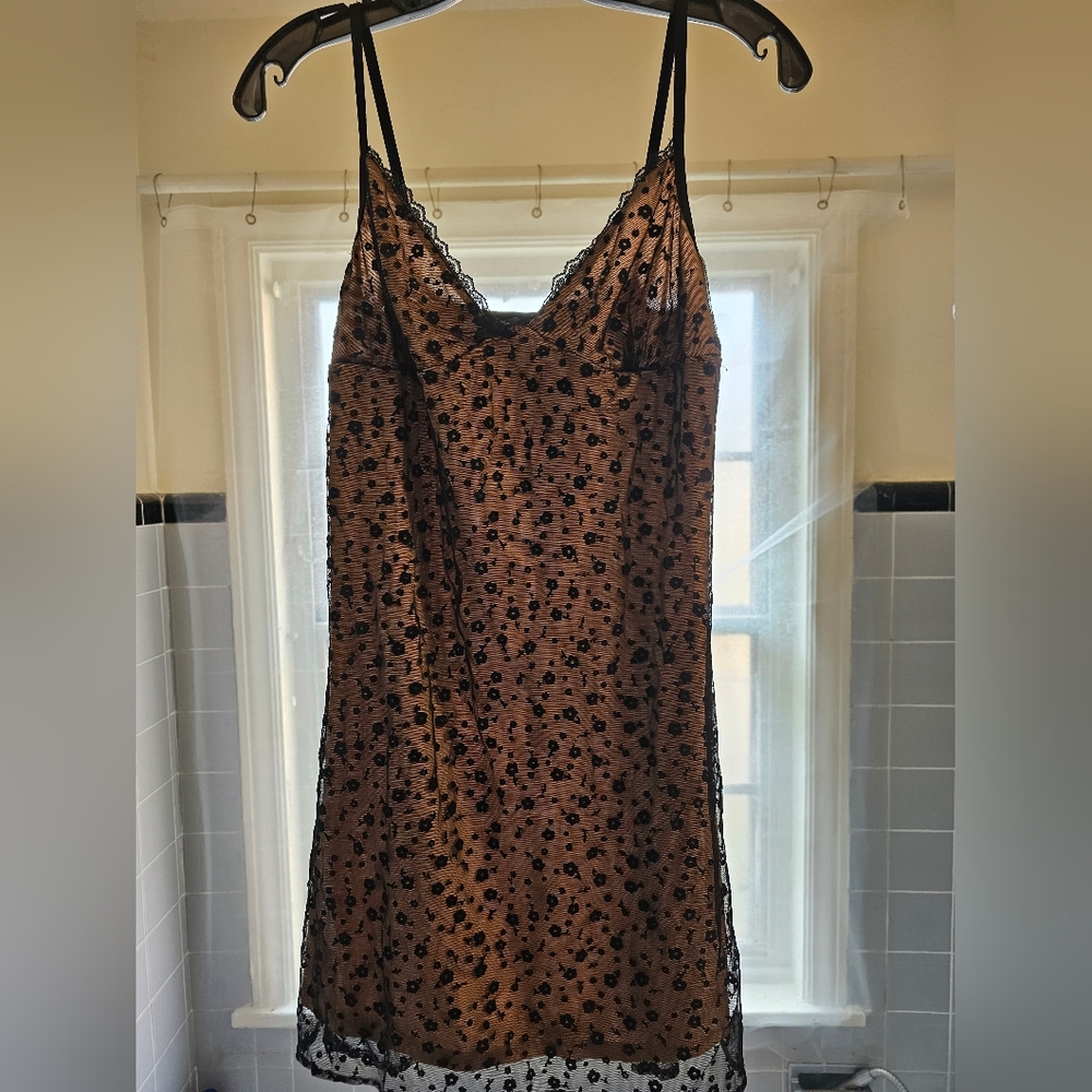 FINESSE usa floral black over cream overlay Mini dress 90s Retro size medium